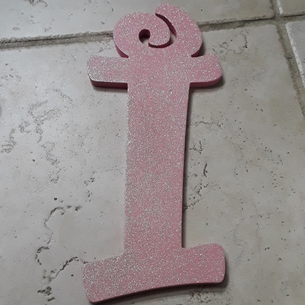 Glitter I for Girls room.Pink